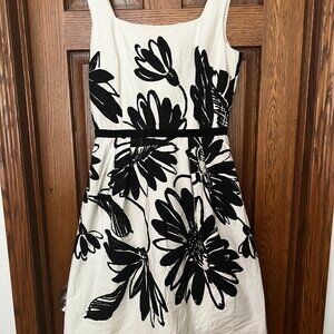 Black and White Printed Floral Dress